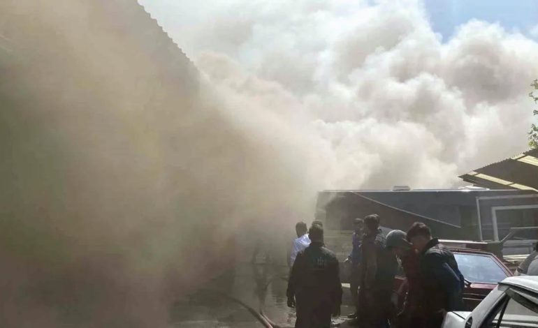 Kocaeli’de Oto Kilit Dükkanında Yangın