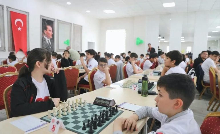 Kocasinan’da Satranç Turnuvası Tamamlandı