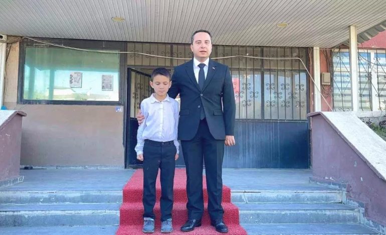 Küçük Umut’un Kaymakam Hayali