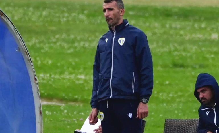 Küme düşme riski olan takımını üçüncü yaptı! Mehmet Topal’a üst üste talipler
