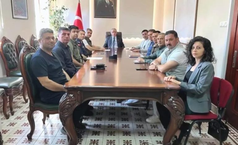 Kuşadası’nda Yaban Domuzu Sorununa Çözüm Toplantısı