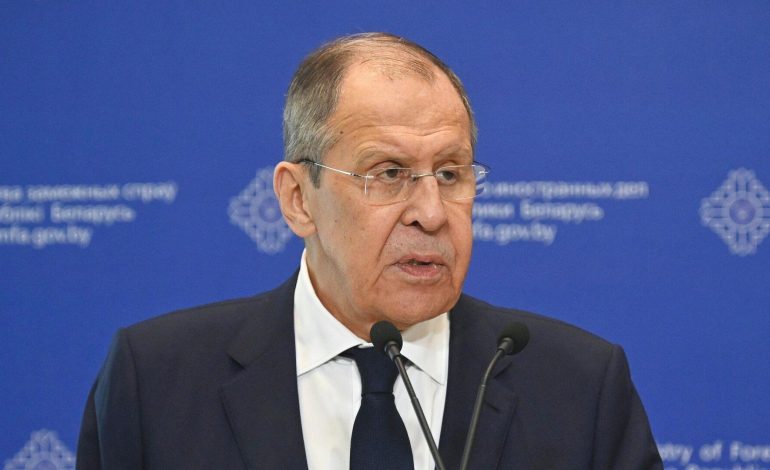 Lavrov: Neredeyse tüm Avrupa, Nazi bayrağı altında Rusya’ya savaş açtı
