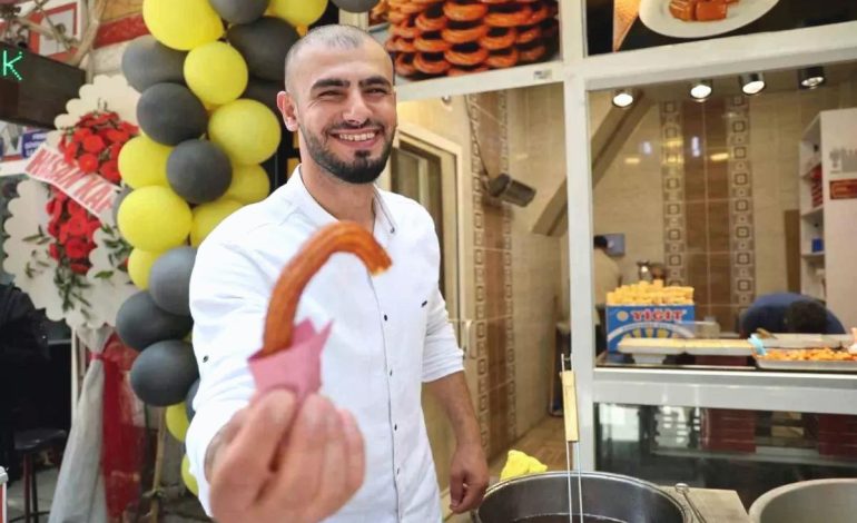 Lokman Ağırman’ın Tatlı Dükkanı Açıldı
