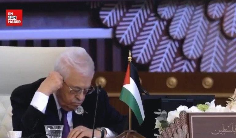 Mahmud Abbas, Arap Zirvesi’nde Sisi’nin konuşması sırasında uyuyakaldı