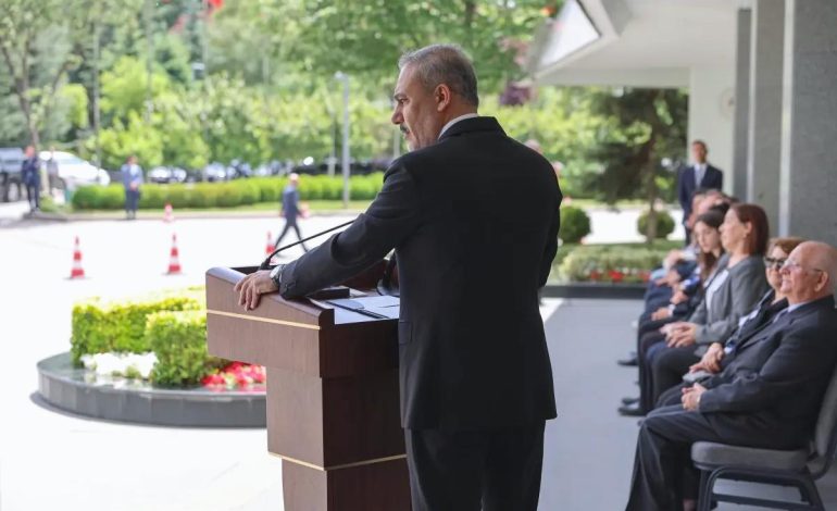 Malta Büyükelçisi Şen İçin Anma Töreni