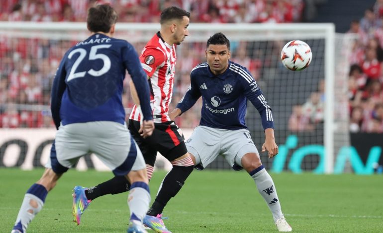 Manchester United, İspanya’da farklı kazandı
