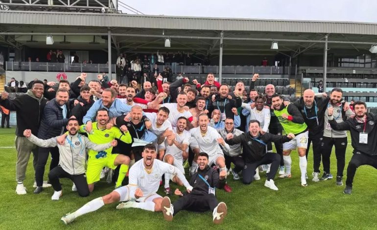Manisa FK Ligde Kaldı!