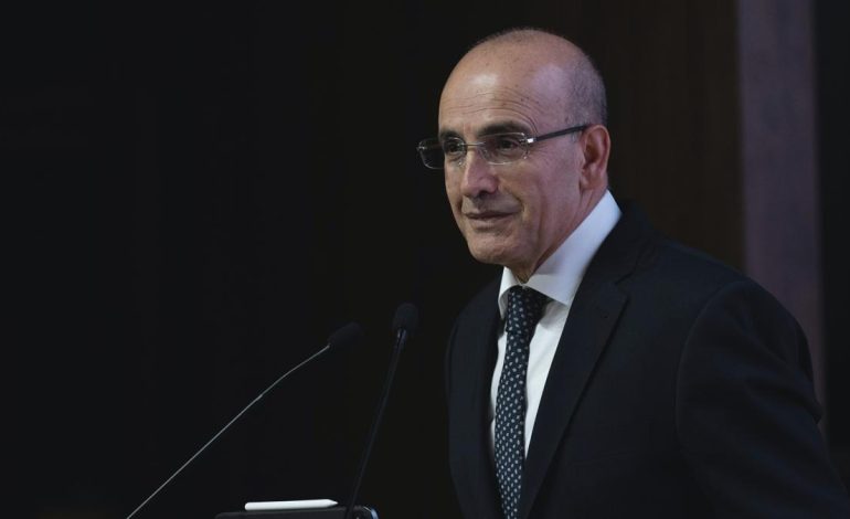Mehmet Şimşek: 2025 yılında enflasyon düşmeye devam edecek