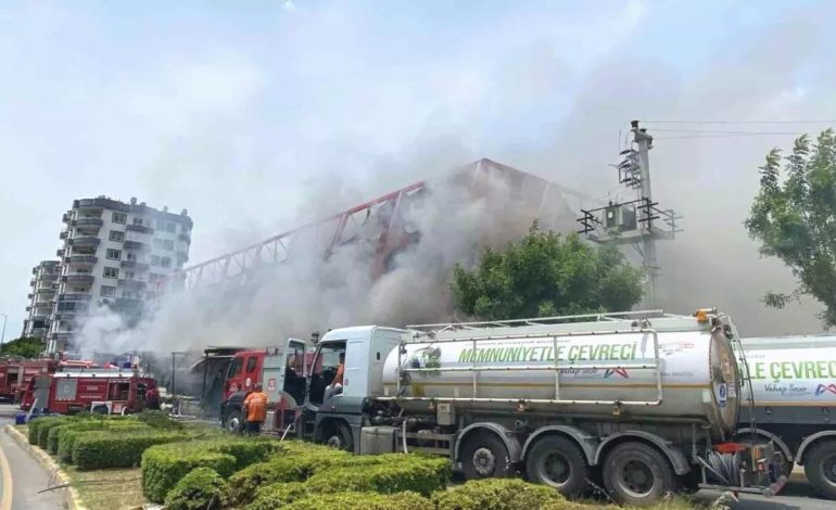 Mersin’de Fabrikada Yangın