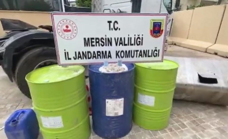 Mersin’de yüzlerce kilo sıvı metamfetamin ele geçirildi