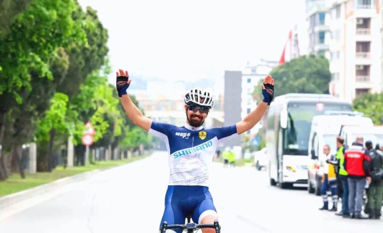 Mert Hüner Granfondo’da 3’üncü Oldu