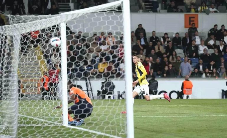 Mert Müldür’ün 3. Golü Başakşehir’e