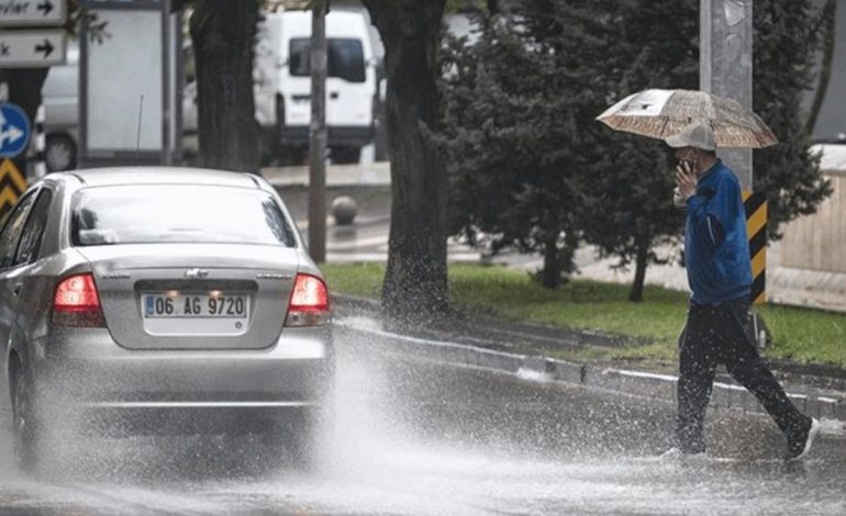 Meteoroloji saat verip uyardı: Öğleden sonra geliyor!
