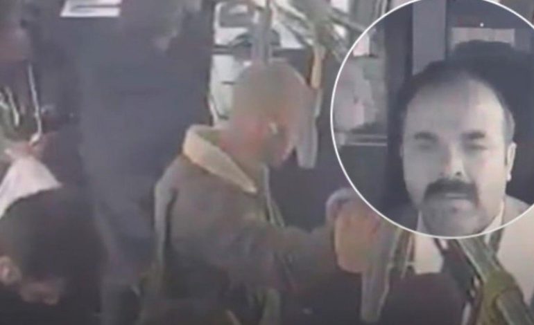 Metrobüsün içindeki dehşet saniye saniye kaydedildi