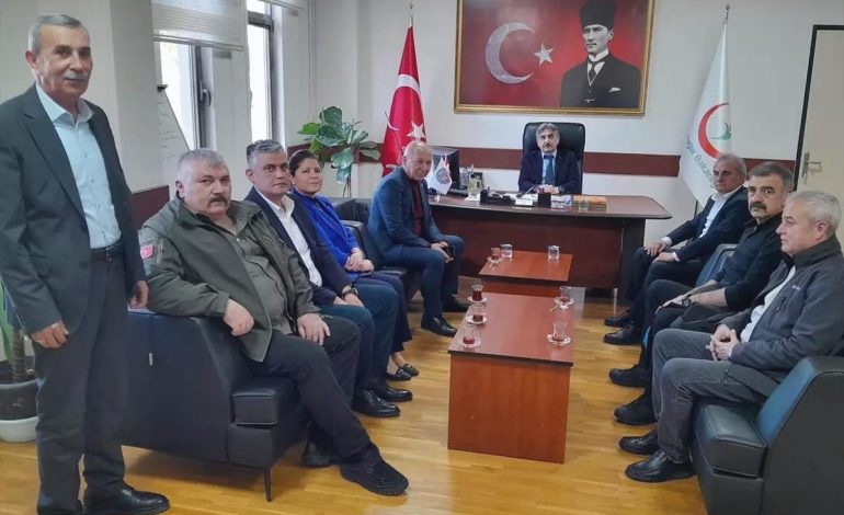 MHP’den Hastane Ziyareti