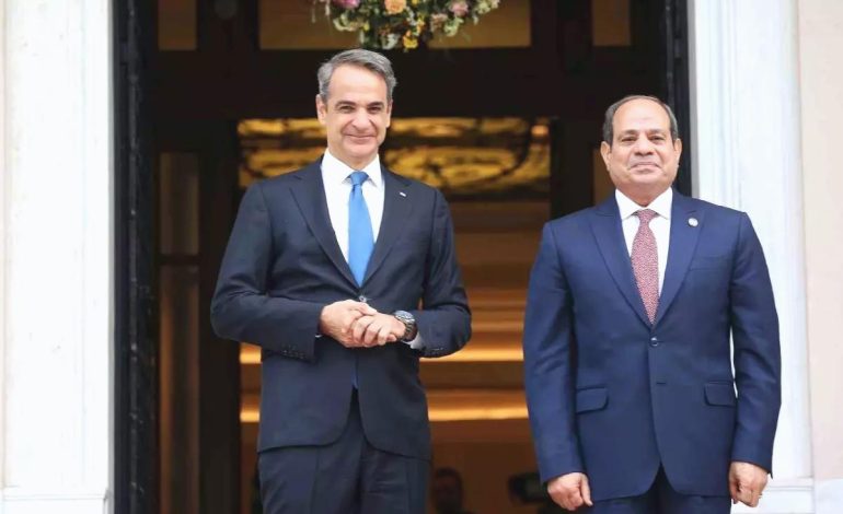 Mısır Cumhurbaşkanı Sisi, Yunanistan’da Başbakan Miçotakis ile Görüştü
