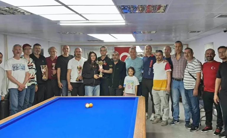 Muğla’da 3 Bant Bilardo Turnuvası Şampiyonu Yılmaz Özcan