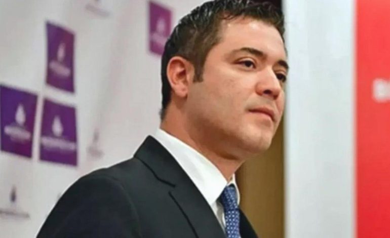 Murat Ongun’dan X tepkisi: ‘İstanbul’dan korkuttu, Silivri’den tüketti’