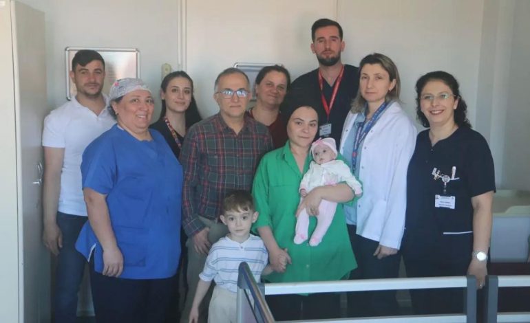 Nadir Doğumsal Anomalili Bebek Başarıyla Tedavi Edildi