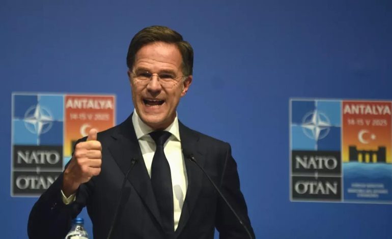 NATO Barış ve Savunma Harcamalarını Vurguladı