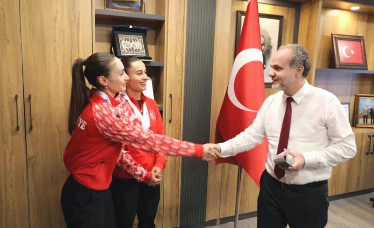 Niğde Üniversitesi’nin Şampiyon Kardeşleri