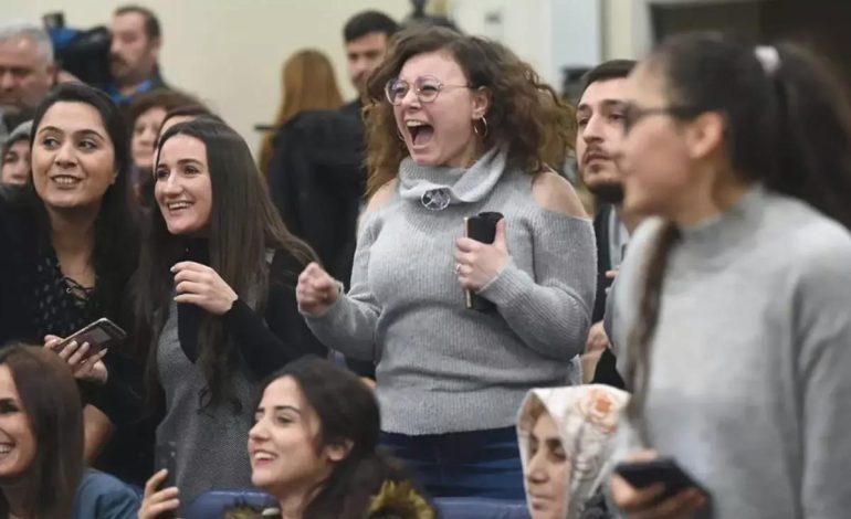 Öğretmen atamalarında yeni dönemin ayrıntıları! 2 ayrı sınav, 14 ay eğitim