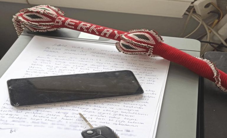 Otomobille kaçırıp, kırbaçla dövdüler!