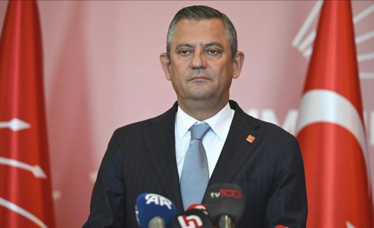 Özgür Özel: İmamoğlu’nun X hesabı açılmalı