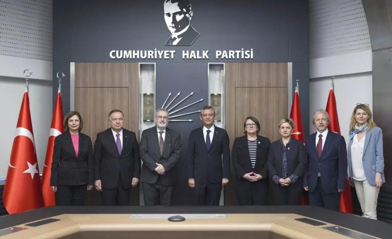 Özgür Özel, Marc Cools ile Görüştü
