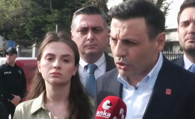 Özgür Özel’e yumruklu saldırı sonrası CHP’li Çelik’ten ilk yorum: ‘İki elimiz yakasında’