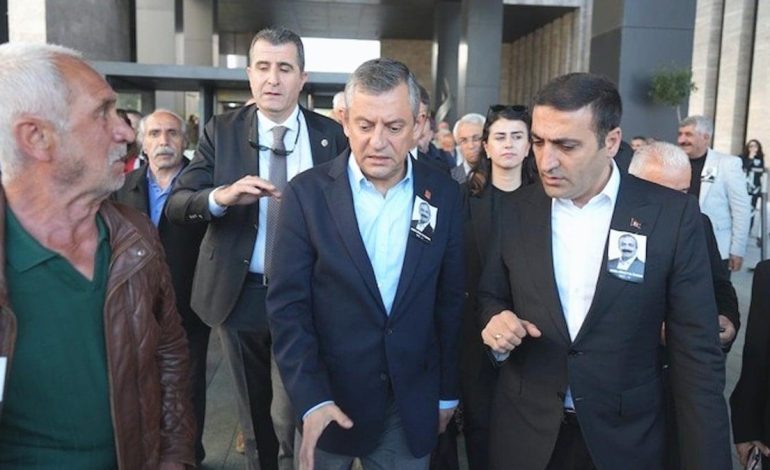 Özgür Özel’in makam aracı kapalı otoparka alınmadı mı?