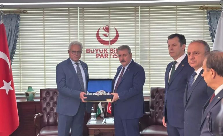 Pakistan Büyükelçisi BBP’yi Ziyaret Etti