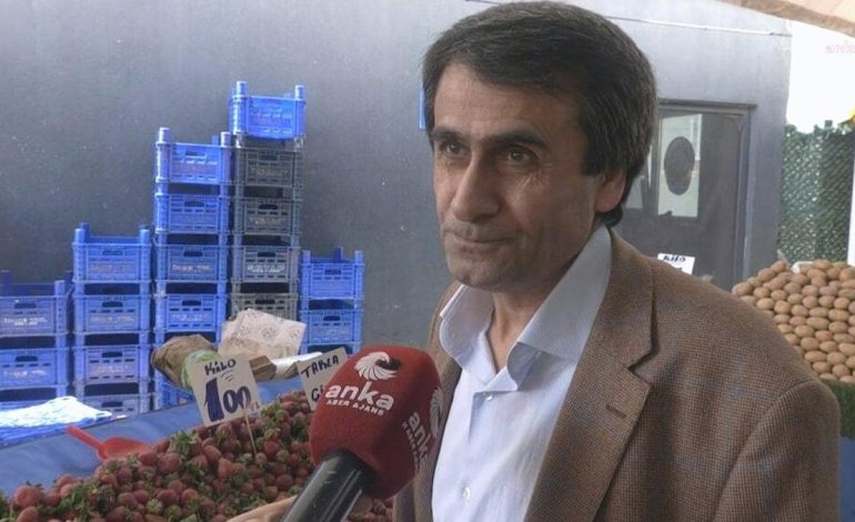 Pazardaki vatandaş isyan etti: Geçinemiyoruz 14 bin 500 lirayla
