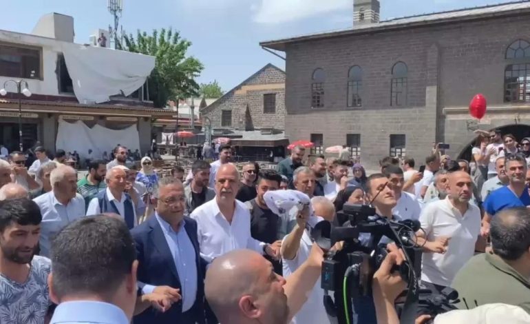 PKK’nın Feshi Coşkuya Sebep Oldu