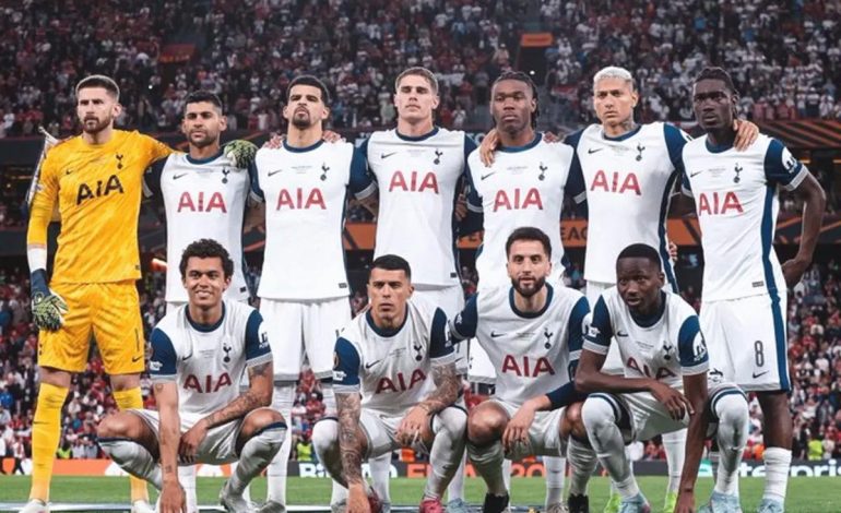 Premier Lig’de 17. sırada olan Tottenham, Şampiyonlar Ligi biletini kaptı