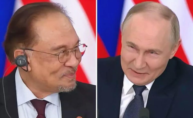 Putin ile Malezya Başbakanı arasında güldüren “taht” diyaloğu: İkinci eş için