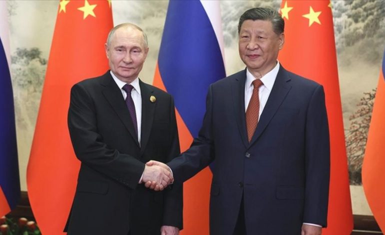 Putin ve Şi Moskova’da görüştü