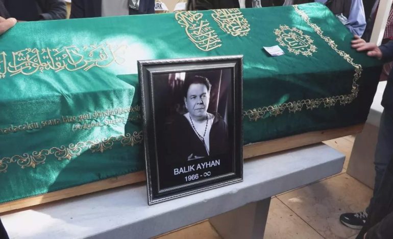 Roman Müziğinin Sevilen İsimlerinden ‘Balık Ayhan’ Hayatını Kaybetti