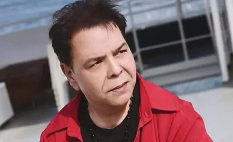 Roman müziğinin sevilen ismi Balık Ayhan hayatını kaybetti