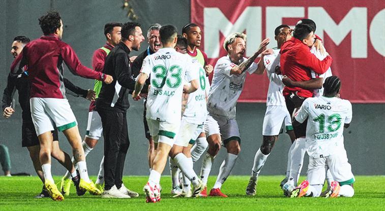 Röveşatayla gelen tur! Play-off yarı final eşleşmesi belli oldu