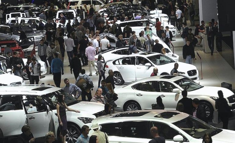 Rusya’da yeni otomobil satışları yüzde 27 azaldı