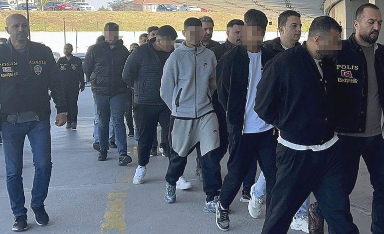 Sahte gram altın operasyonu: 3 ilde 8 kişi gözaltına alındı