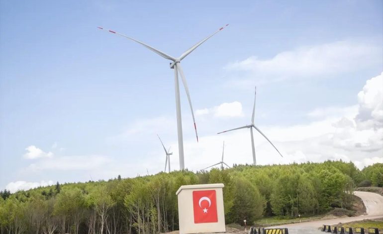 Sakarya’da Eksim Rüzgar Enerji Santrali açıldı