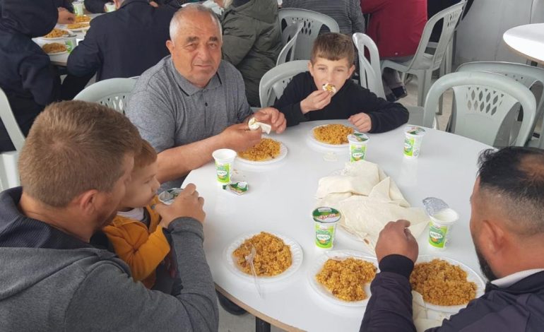 Sakarya’da hasat, dualarla ve pilav dağıtılarak başladı