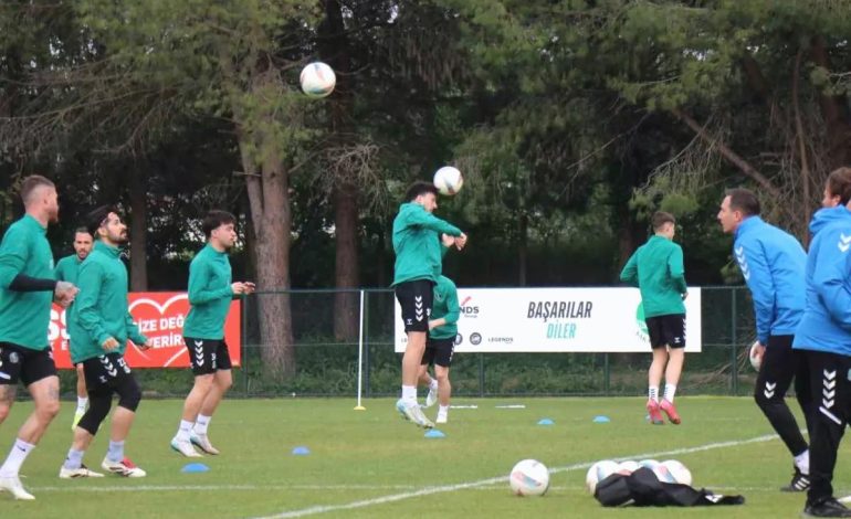 Sakaryaspor Gençlerbirliği Maçı Hazırlıklarına Devam Ediyor