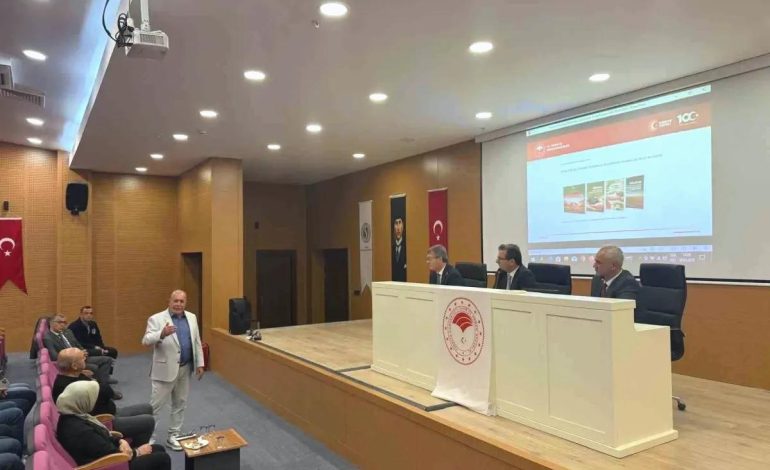 Salihli’de Sözleşmeli Tarımsal Üretim Toplantısı