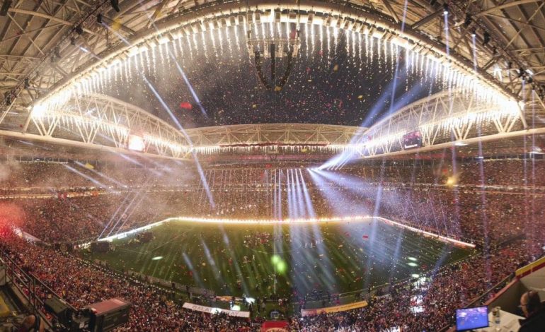 Şampiyon Galatasaray, 48 saatte kasayı doldurdu
