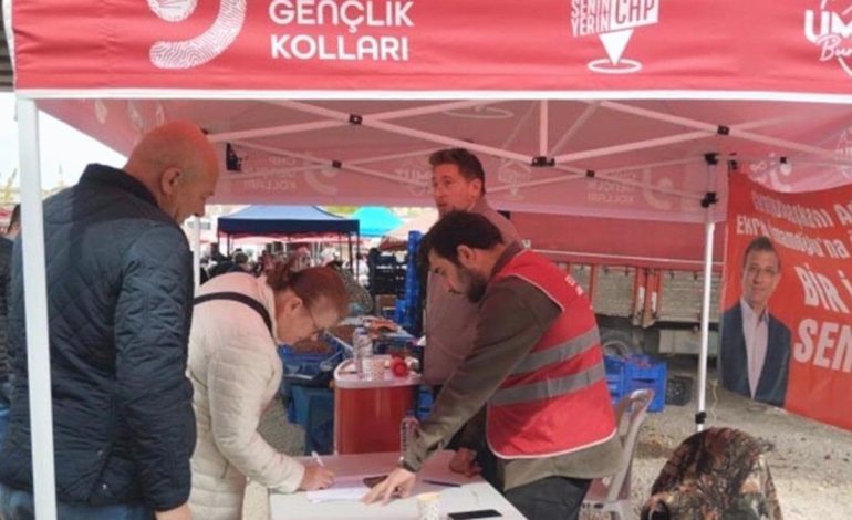 Samsun’da İmamoğlu imzası standına saldırı