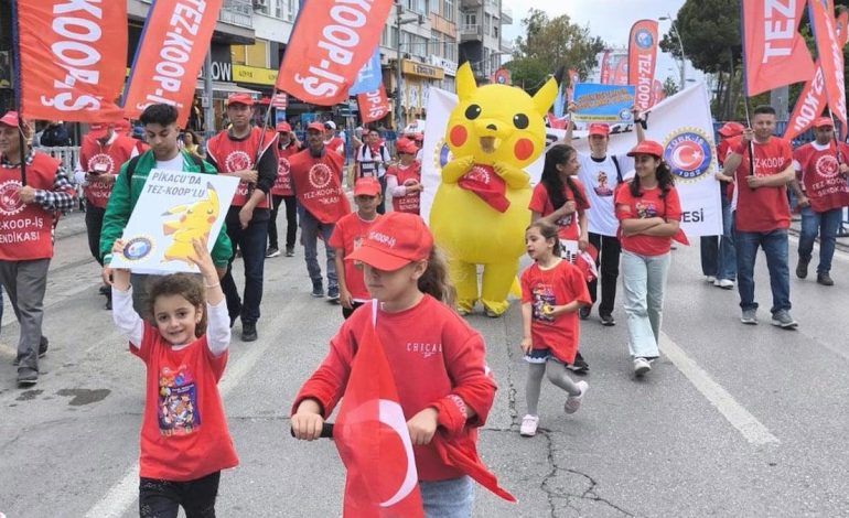 Saraçhane’de gündem olan Pikachu 1 Mayıs alanında görüldü