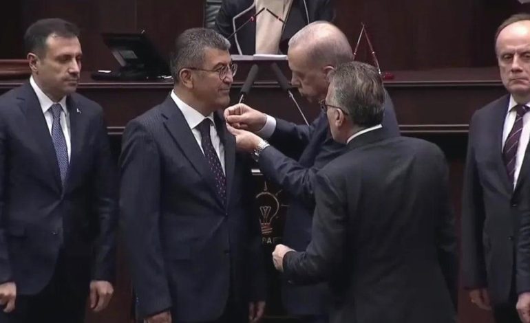 Seçmenleri yüzüstü bıraktılar! AKP’ye geçtiler